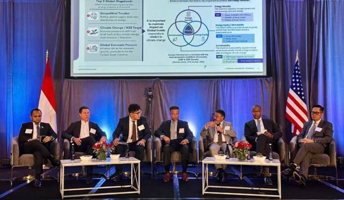 pada Forum Bisnis Indonesia-AS pada Forum Bisnis Indonesia-AS