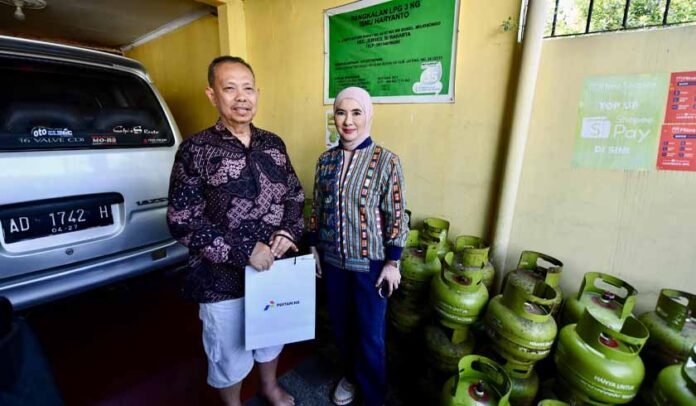 di Surakarta Aman di Surakarta Aman