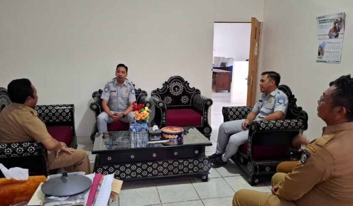 dengan UPTD Samsat Kabupaten Bima dengan UPTD Samsat Kabupaten Bima