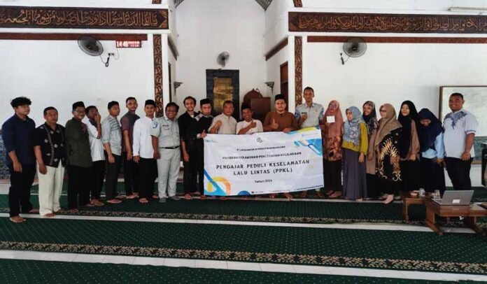 di Darul Hikmah Kutoarjo Islamic Boarding School di Darul Hikmah Kutoarjo Islamic Boarding School