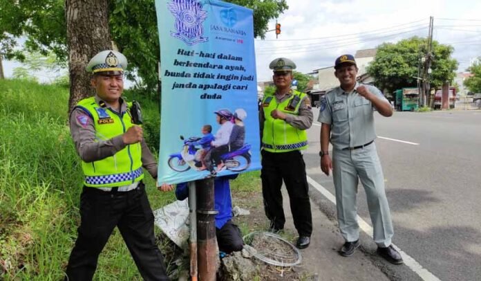 di Titik Rawan Laka Kota Surakarta di Titik Rawan Laka Kota Surakarta