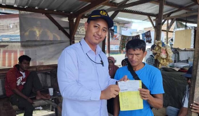 Angkutan Umum Melalui Door to Door Angkutan Umum Melalui Door to Door