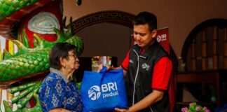 di Tangerang dan Singkawang