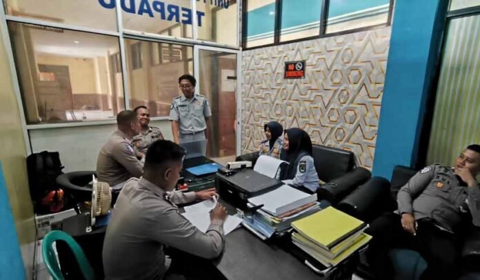 dengan Mitra Kerja Strategis