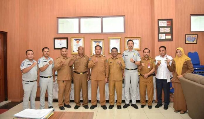 di Kantor Walikota Bima di Kantor Walikota Bima