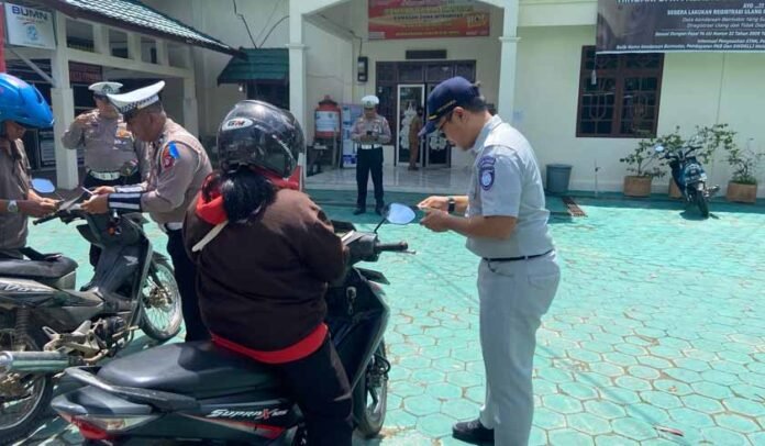 Adakan Operasi Gabungan Adakan Operasi Gabungan
