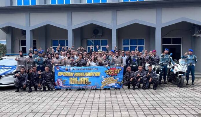 Bersama Ditlantas Polda NTB Bersama Ditlantas Polda NTB