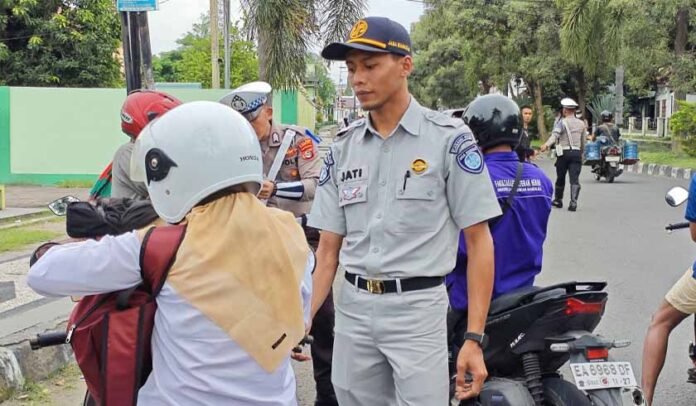 Bersama Mitra Kerja