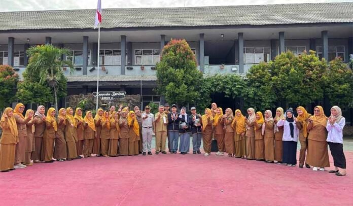 Di SMKN 4 Samarinda Di SMKN 4 Samarinda