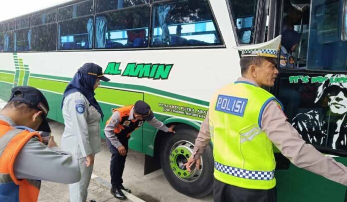 Ramp Check Angkutan Umum Ramp Check Angkutan Umum