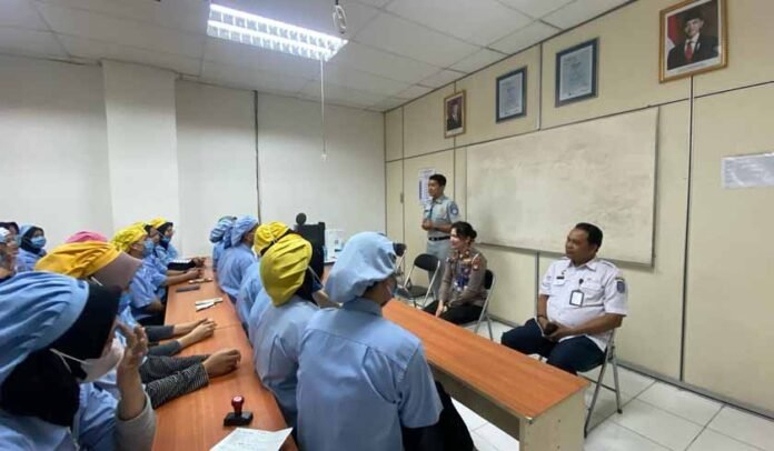 Sosialisasi di PT Maruwa Indonesia Sosialisasi di PT Maruwa Indonesia
