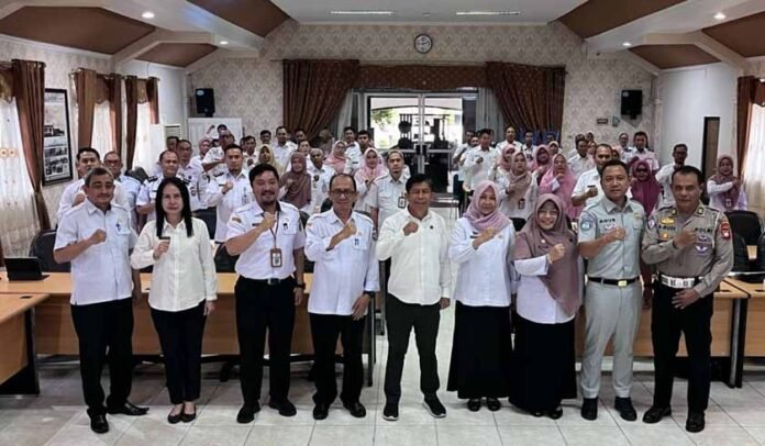 di Pemkot Pontianak di Pemkot Pontianak