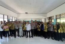 di SMA 1 Moyo Utara