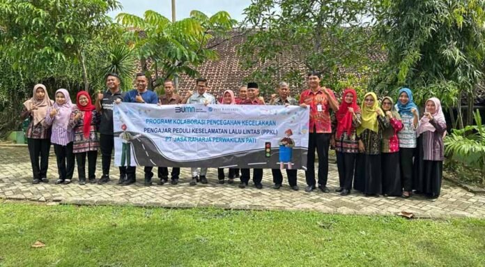 di SMA Negeri 2 Blora di SMA Negeri 2 Blora