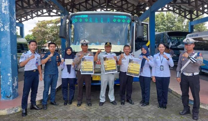 di Terminal Sumer Payung