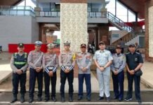 di Terminal Umum Negara