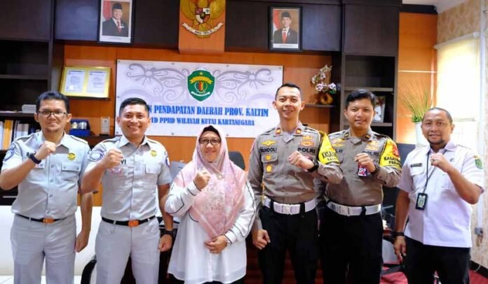 ke Samsat Induk Kutai Kartanegara ke Samsat Induk Kutai Kartanegara