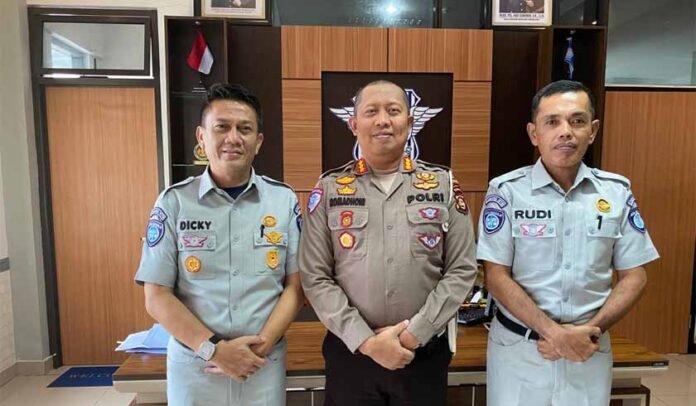 dengan Ditlantas Polda NTB dengan Ditlantas Polda NTB