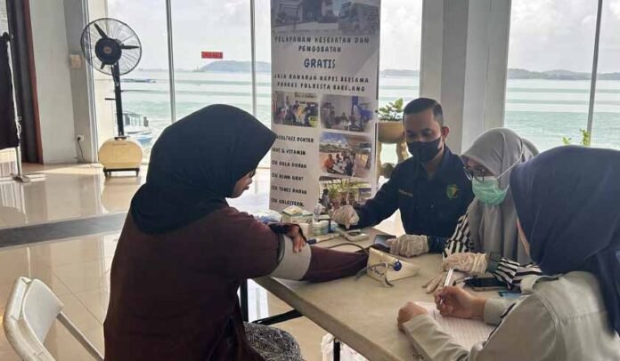 di Pelabuhan Domestik Punggur Batam di Pelabuhan Domestik Punggur Batam