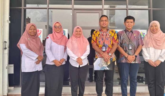 Bersama Dinas Pendidikan Cabang Batam Bersama Dinas Pendidikan Cabang Batam