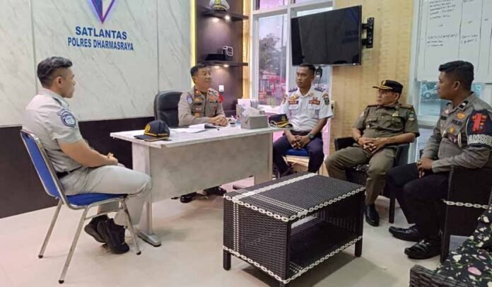 di Kabupaten Dharmasraya