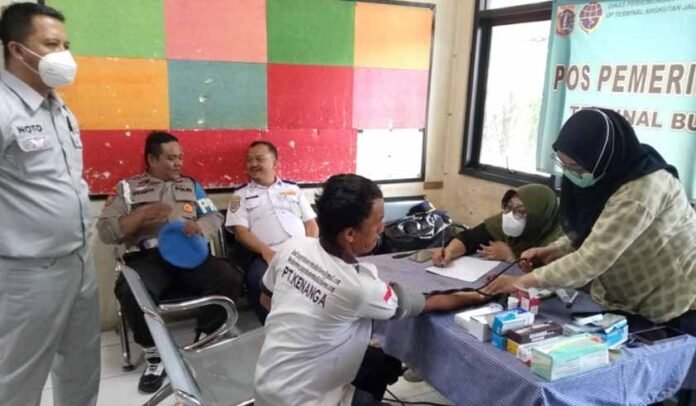 di Terminal Kalideres di Terminal Kalideres