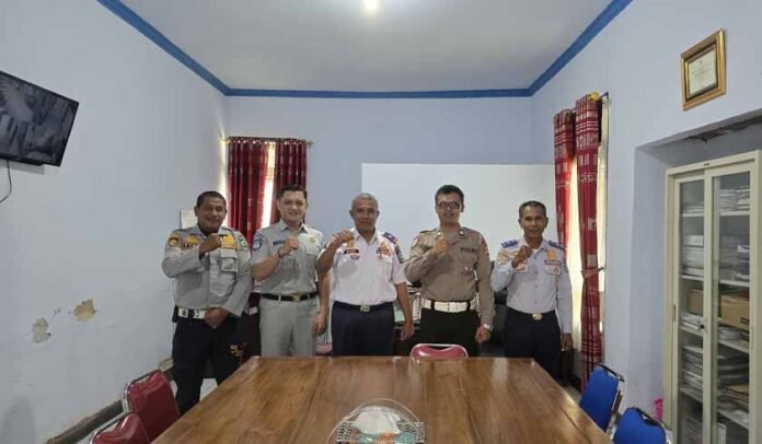 di Kabupaten Dompu