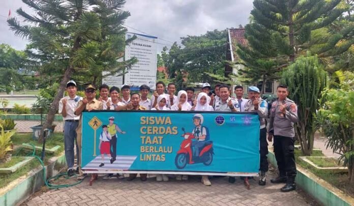 di SMA 1 Alas Barat di SMA 1 Alas Barat