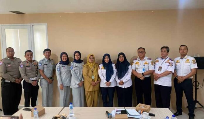 Di Kota Tangerang Selatan