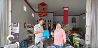 Melalui Aplikasi SIGNAL