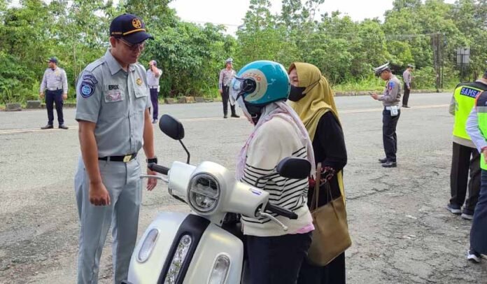 Operasi Gabungan di Penajam Operasi Gabungan di Penajam