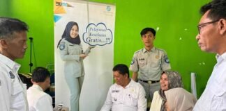 Di Kantor Camat Tugu Mulyo