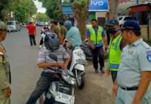 Kendaraan di Jembrana