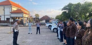 Kendaraan di Pejeng