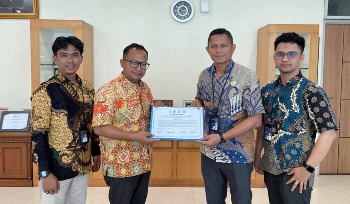 PT Bank Kalbar Sintang PT Bank Kalbar Sintang