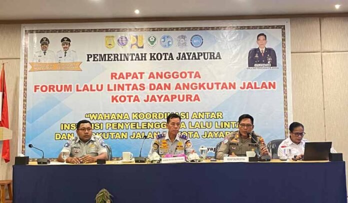 dan Kelancaran Lalu Lintas dan Kelancaran Lalu Lintas