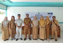 di Kelurahan Padang