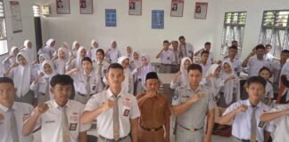 di SMA Negeri 1 Gebang
