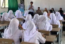di SMK Negeri 1 Gantar