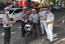 di Simpang Ujung Gurun Padang