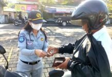 di Taman Bung Karno Singaraja