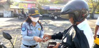 di Taman Bung Karno Singaraja