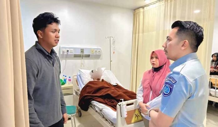 di Tol Tangerang-Merak di Tol Tangerang-Merak