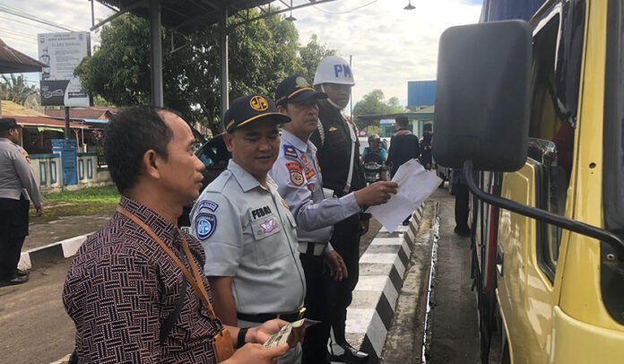 Kepatuhan Lalu Lintas Kepatuhan Lalu Lintas