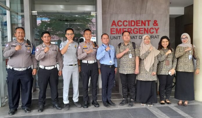 Komunikasi Lalu Lintas