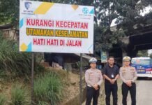 Melalui Pemasangan Himbauan di Sukatani