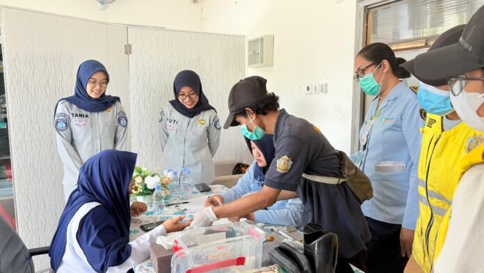 Pelabuhan Lembar Pelabuhan Lembar