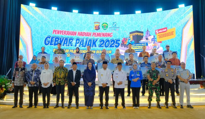 Taat Pajak Taat Pajak