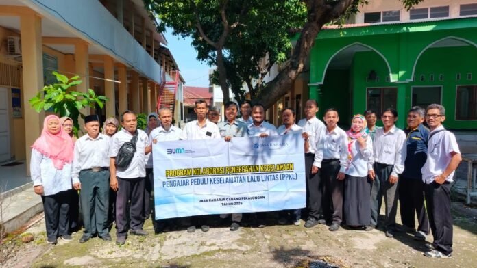 SMK Dinamika Tegal SMK Dinamika Tegal