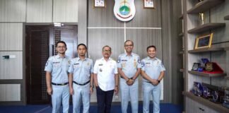 dengan Gubernur Sulawesi Barat